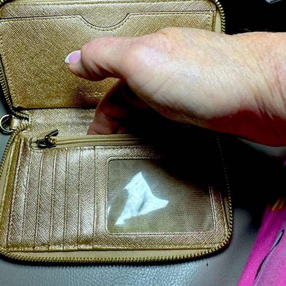 MICHAEL Michel Kors Golden Zip Wristlet Wallet - EUC - 5 Slots, 2 Pockets - Picture 6 of 7